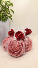 Load image into Gallery viewer, Elegance Exfoliating Rose Bud
