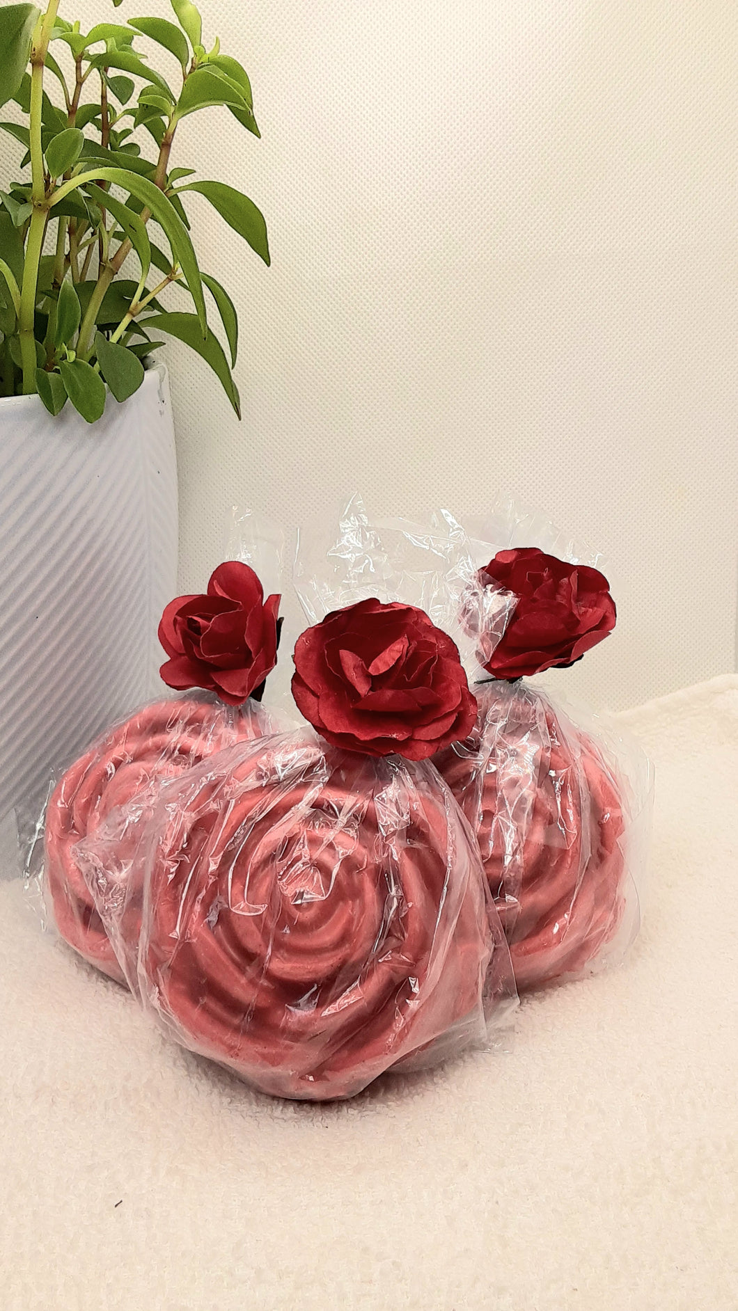 Elegance Exfoliating Rose Bud